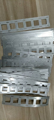 Хорошая цена Никелевая полоса высокой электропроводности чистого никеля для аккумуляторных батарей, сертифицированная по ISO9001 и ROHS онлайн