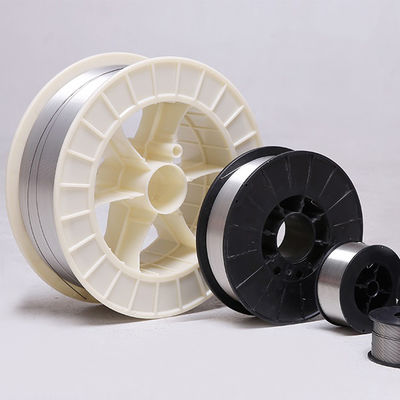 Хорошая цена 1 кг Никелевая сварная проволока AWS 5.14 ASME Сертификат 600MPa Прочность на растяжение Яркая отделка онлайн